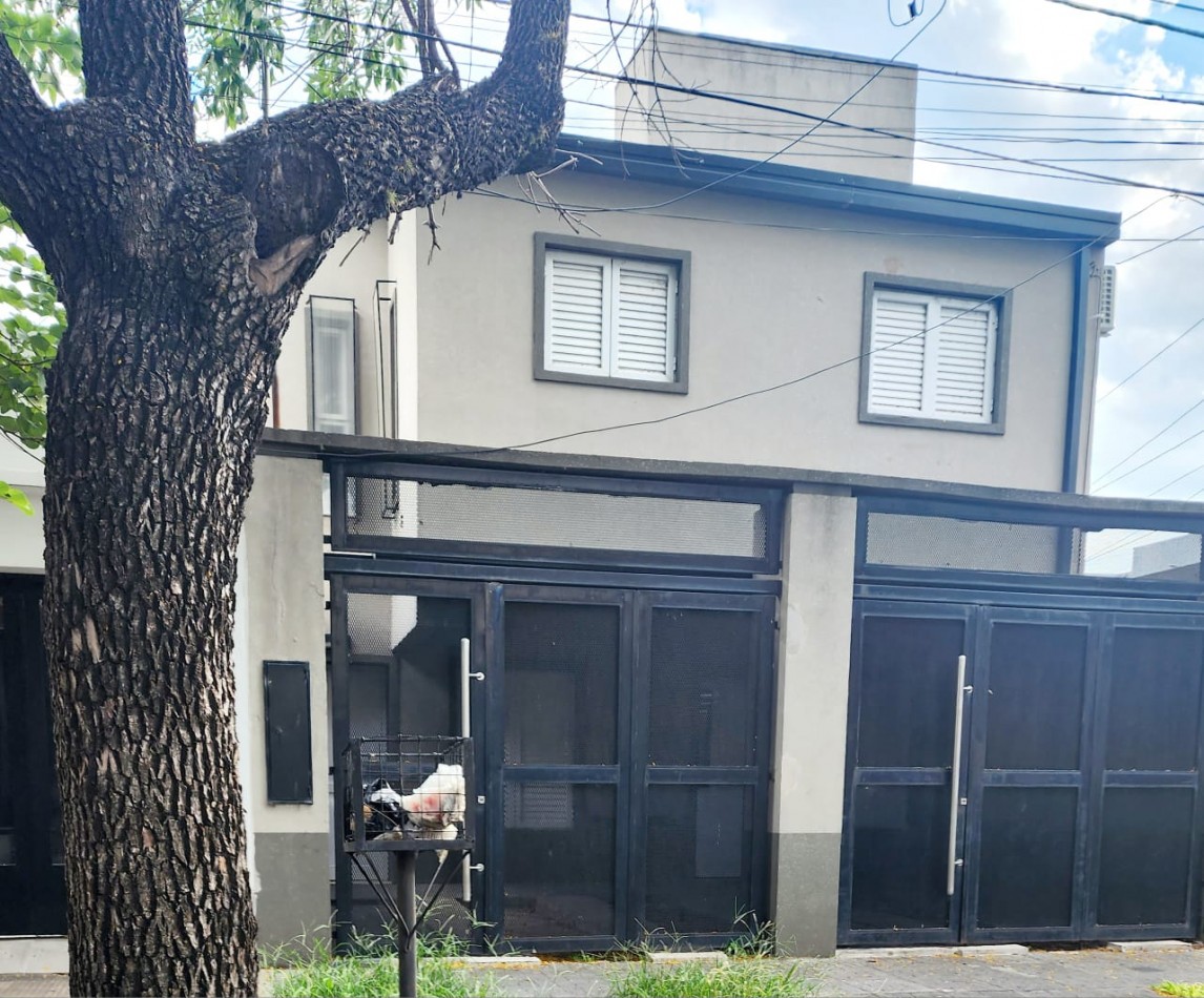 ALQUILER PLANTA ALTA AMOBLADA + COCHERA