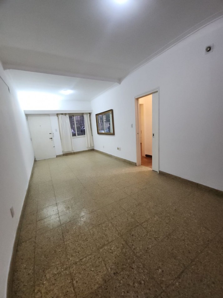ALQUILER CASA EN GUEMES Y BV GALVEZ