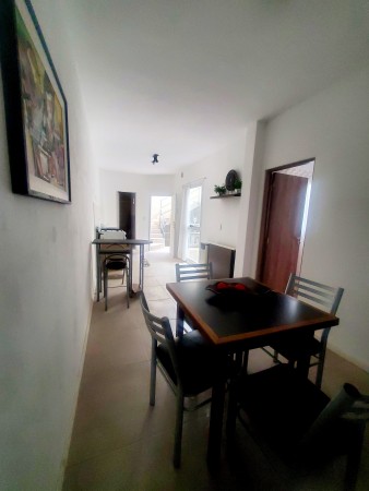 1 DORMITORIO FRENTE A PLAZA EN BARRIO CANDIOTI NORTE